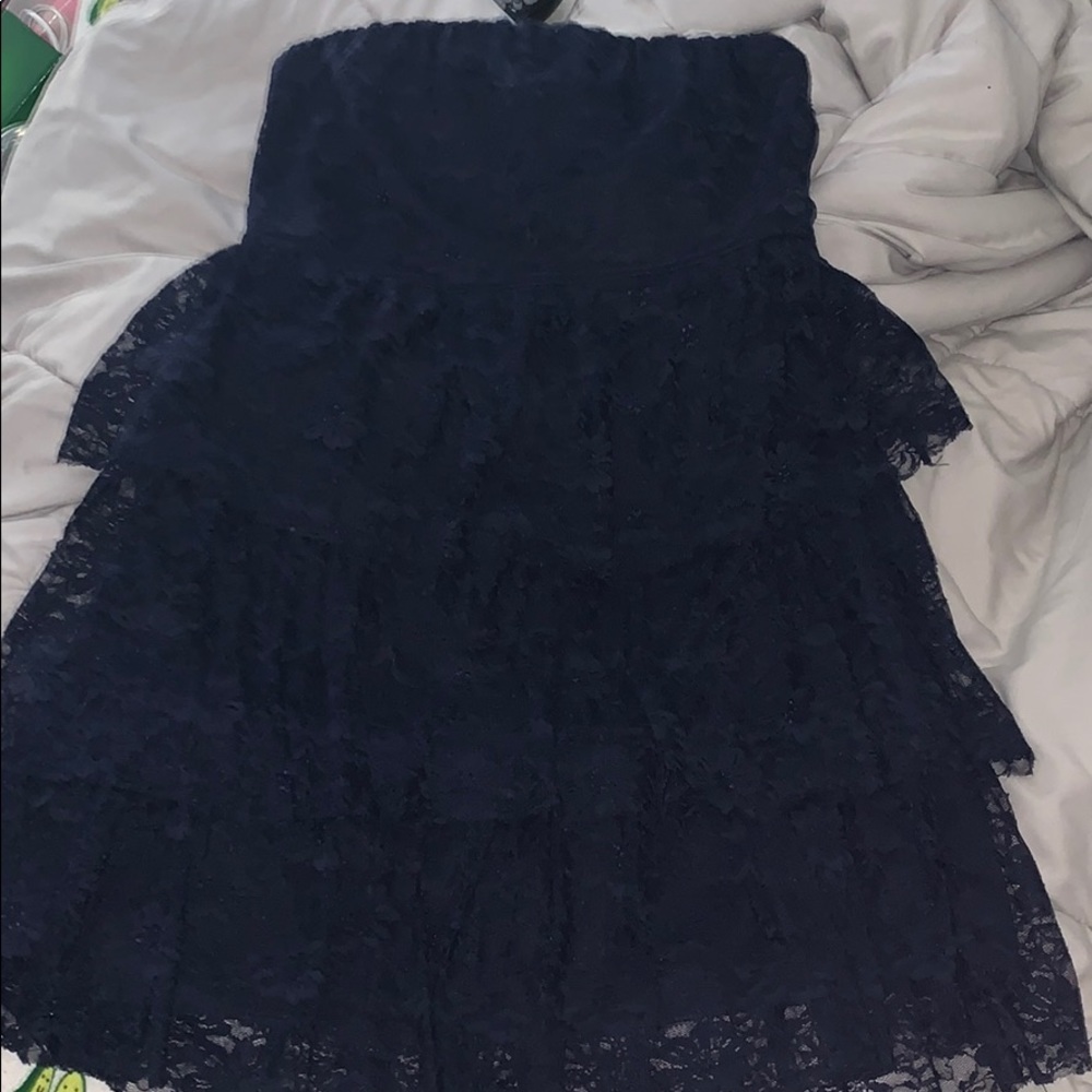 Dark blue ruffled lace strapless dress